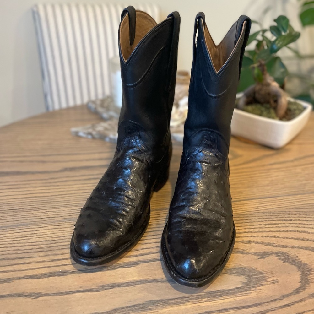 Tecovas The Duke in Midnight Black 10.5D